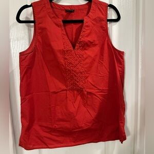 Women’s Medium Ann Taylor Sleeveless Top Deep Red Cotton Shirt with Details EUC